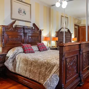 Pensjonat Regal House Navigatori 23, Rzym