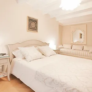 https://boutique-apartments-verona.hotelinveneto.com